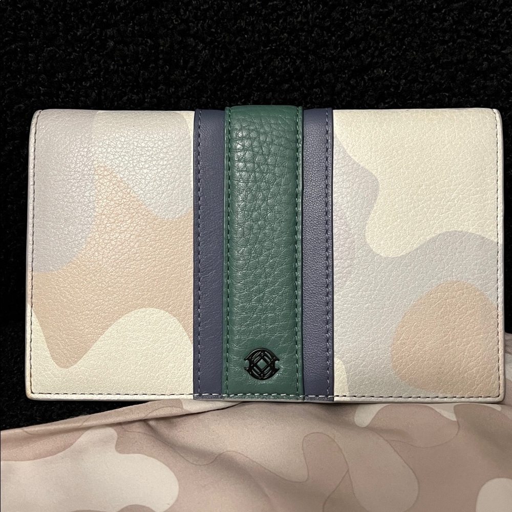 Dagne Dover Camouflage Wallet with Green Stripe